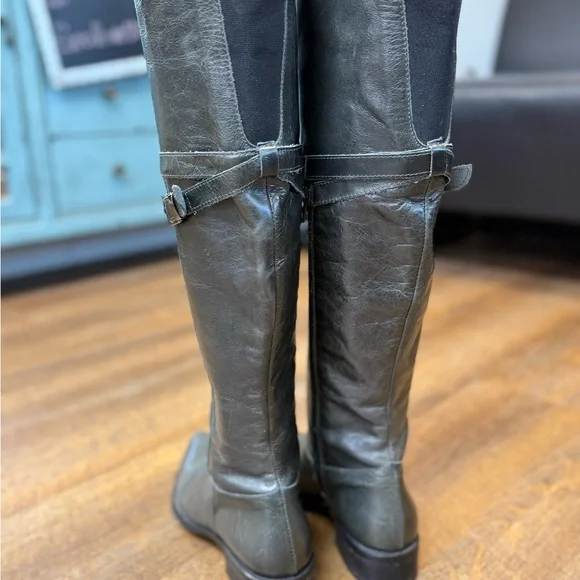 Davos Gomma Italian made knee high boots. Sz 8 - Picture 2 of 8